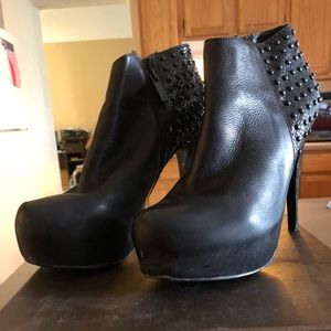 Black leather Bebe booties